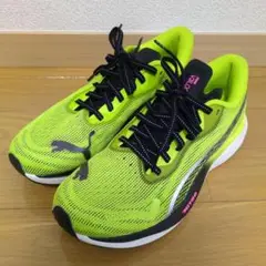 美品　PUMA ヴェロシティ ニトロ 3　24cm