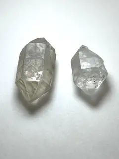 ハーキマーダイヤモンド　原石　2個　7.8g Ｂ
