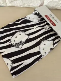 ♡新品　ハローキティ　枕カバー　ゼブラ柄 サンリオ