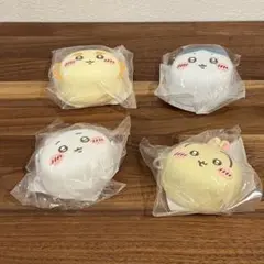 ちいかわ　おかおミニシリコンポーチ