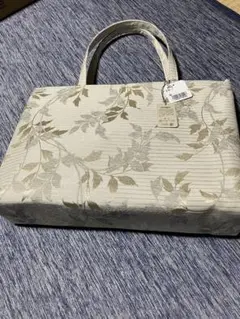着物なごみや　尾州織　和装用バッグ リーフベージュ　新品　タグ付き　横長