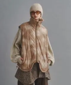 seyto High neck stitch line puff vest