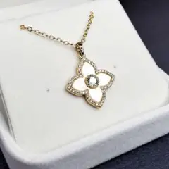 A956【大人気✨】ネックレス キラキラ クローバー CZ ダイヤ K18YG