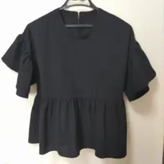 しまむら　婦人用　黒トップス
