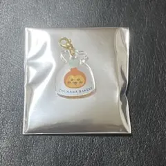 ちいかわベーカリー　アクリルチャーム　かぶとむし