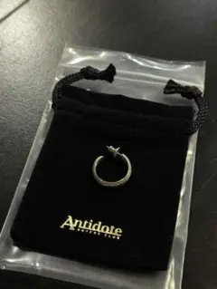 Antidote Buyers Club ピアス　2つセット ANTIDOTE BUYERS CLUB - ENGRAVED HOOP EARRING (SINGLE