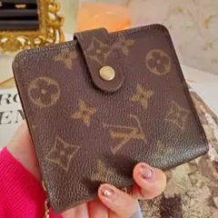 【美品】【即日発送】ヴィトン モノグラム コンパクトジップ