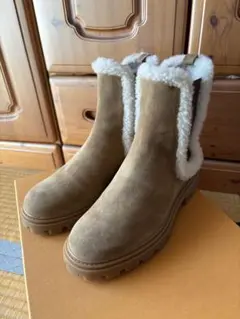 Item thumbnail for item 731bbc48-3f98-4cbe-b47a-1d39bc951f1f