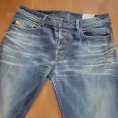 DIESEL WAYKEE 30 x 30 ダークブルー ストレートデニム