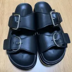 アレキサンダーマックイーンサンダル