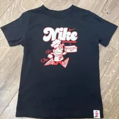Nike キャラクターグラフィック Tシャツ Mサイズ