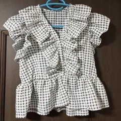 新品　しまむら RIVIETTA　サッカーカタフリルプルオーバー　チェック