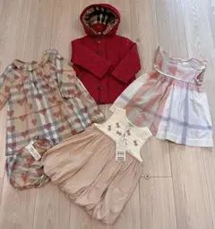 【美品・希少】バーバリー女の子90 ハート柄ワンピース トッカタグ付き新品OP