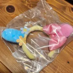 新品未開封　サンリオ　シークレット　ミニカチューシャ　パーティー①　ウサハナ