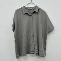 UNIQLO 半袖シャツ　グレージュ　M ※25