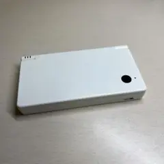 Nintendo DSi 本体