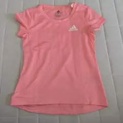 アディダス　120 Tシャツ