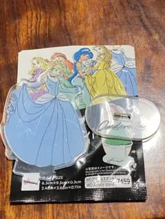 ディズニー　プリンセス　シンデレラ　アクリルスタンド　アクスタ　ダイソー　①