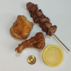 食品サンプル　からあげ　やきとり　レモン　フライドチキン
