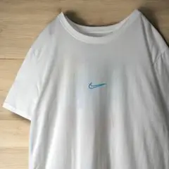 【美品】NIKE SB ドライフィット センター刺繍ロゴ　Tシャツ　L