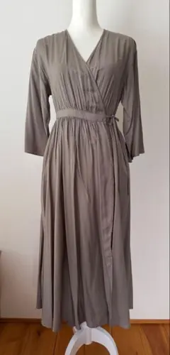 Item thumbnail for item 1c07c4ba-d6c2-4040-a9a7-08df60c742be