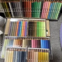 harukawa フェリシモ  色鉛筆15箱 500色の色えんぴつ TOKYO SEEDS｜フェリシモコレクション