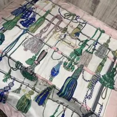HERMES エルメス スカーフ カレ90 PASEMENTERIE 紐飾り