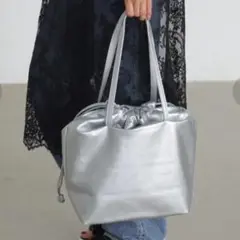 巾着トートバッグ　シルバー　ALTROSE