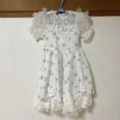 フリル付き花柄ホワイトワンピース