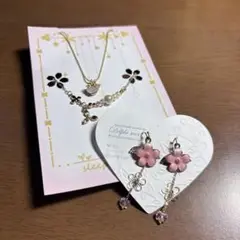 Item thumbnail for item b331dd6d-c5d2-4b7b-9fac-a867d1fddb17