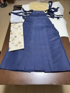 正絹の仕舞用袴と着物　帯　紺色前丈85センチ　正絹　防水加工　卒業式