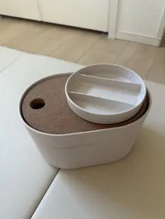 IKEA イケア　コスメ収納　サクスボルガ　コルク