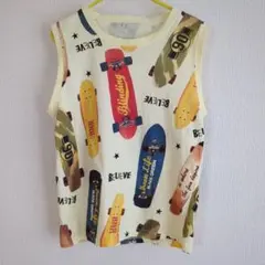 西松屋　タンクトップ　130cm