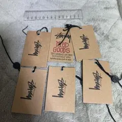 stussy 値札 カラビナ