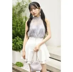 エンブロイダリーチュールブラウス　rienda リエンダ　完売品　ノースリーブ