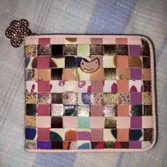 2813N9レ 未使用 ツモリチサト 二つ折り財布 いちご柄 セール】ツモリチサト キャリー tsumori chisato CARRY いちご 2