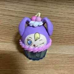 メゾピアノシリーズのキャラクター カプセルトイ 紫