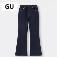 【美品】GU ジーユー／フレアジーンズ S