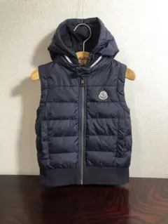 Mahlonフード付きベスト