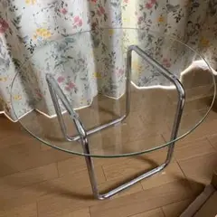 ガラステーブル　ローテーブル　韓国インテリア