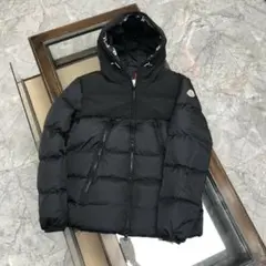 ダウンジャケット