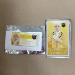 FUMIYA ランダムバッジ＆トレカ