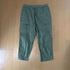 美品　GU メンズ　半端丈　テーパードパンツ　グリーン　M イージーパンツ
