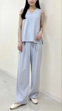 【セオリー】Admiral Crepe Vneck Top 新品❗️