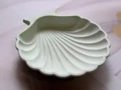 最終値下げシェル型ジェスモナイトトレイ