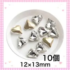 Item thumbnail for item 826cbbbd-95a3-4bae-9e16-03e06de8a0b3