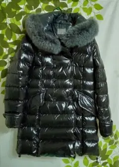 月曜日まで値下げ。44。XL。美品!! デュベティカ ダウン