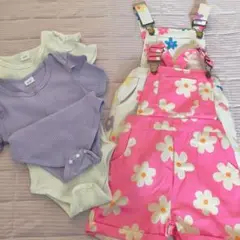 100サイズ　花柄オーバーオールとボディスーツセット