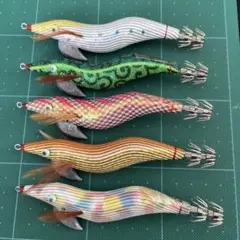 餌木猿　3.0号　ダイスケスペシャル　やまもも(金ホロテープ) 2本 林釣漁具 餌木猿 ダイスケスペシャル 3.0号 やまもも/赤テープ