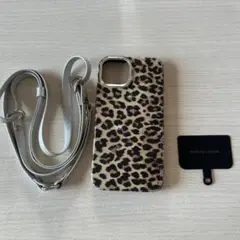 ヒョウ柄　スマホケースiPhone14対応＆ストラップ＆ストラップホール